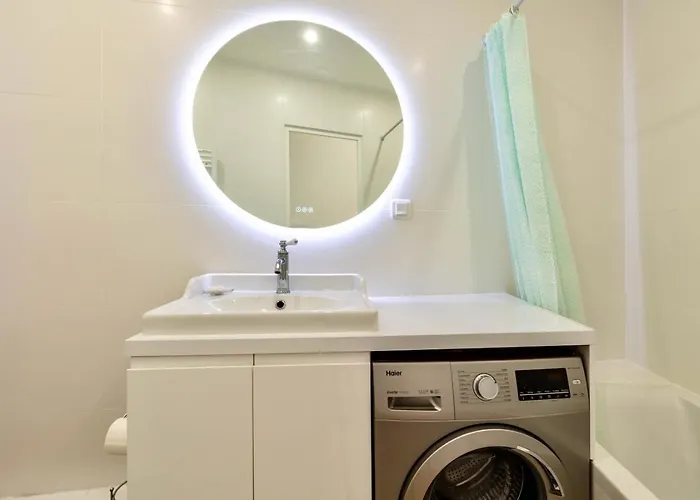 16th 2 Bedrooms Near Eiffel Tower Renovated Balcony 2-4 Person *